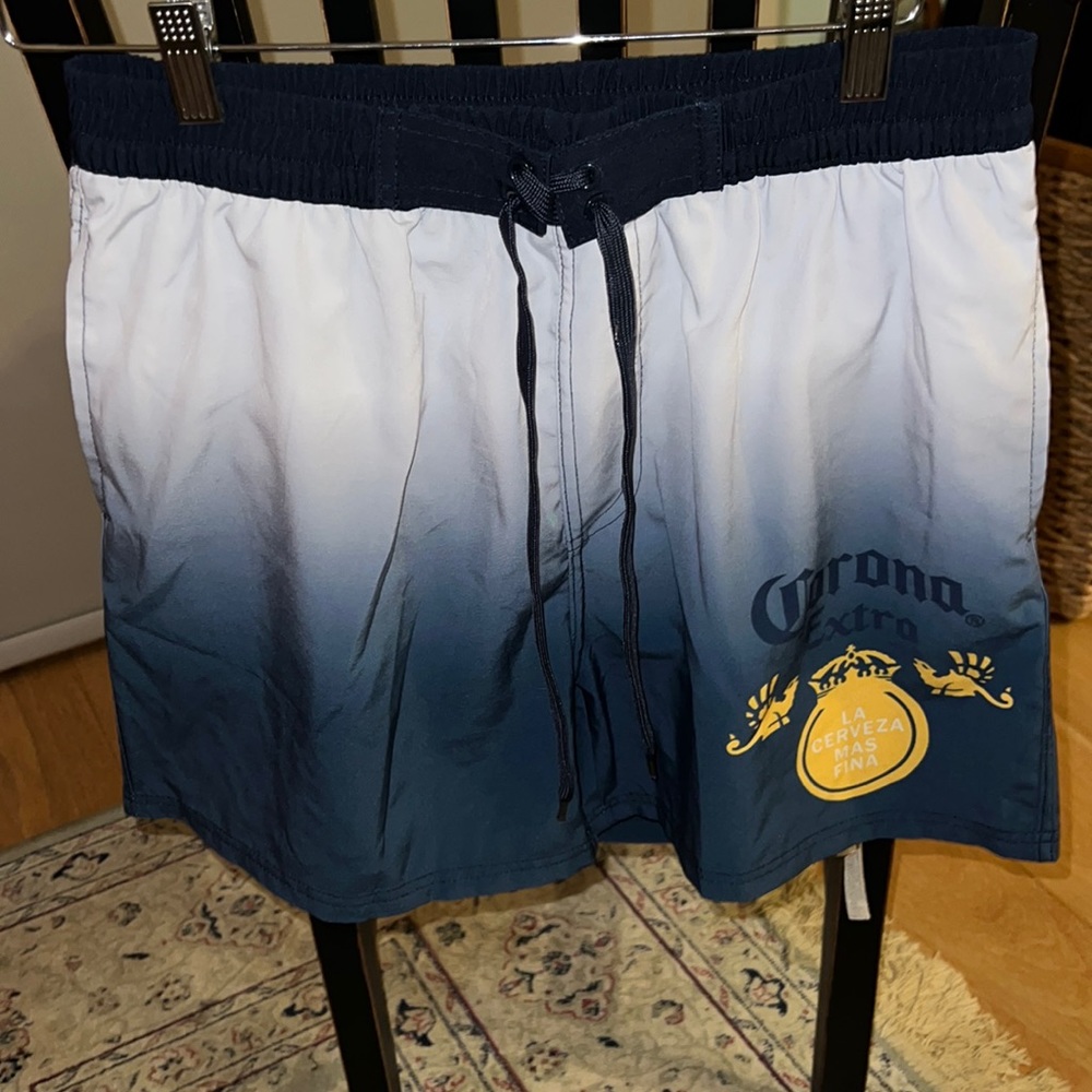 Corona Men’s Bathing Suit / Swim Trunks Size Medium